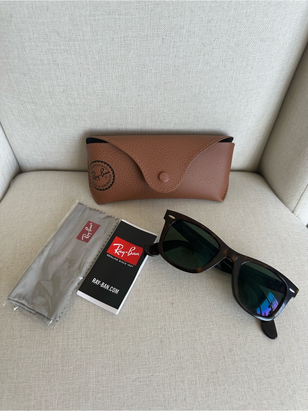 Ray-Ban  Tortoiseshell Frame Sunglasses with Brown Case